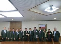 Chairman Sugimoto Welcomed a Visit by Philippine Senators and Congressmen