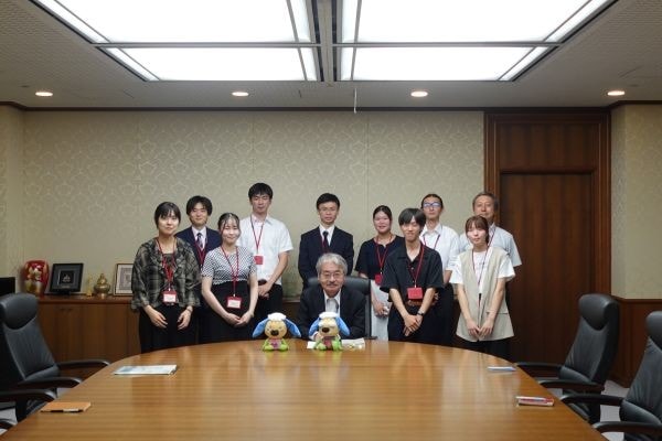 泉水委員との集合写真