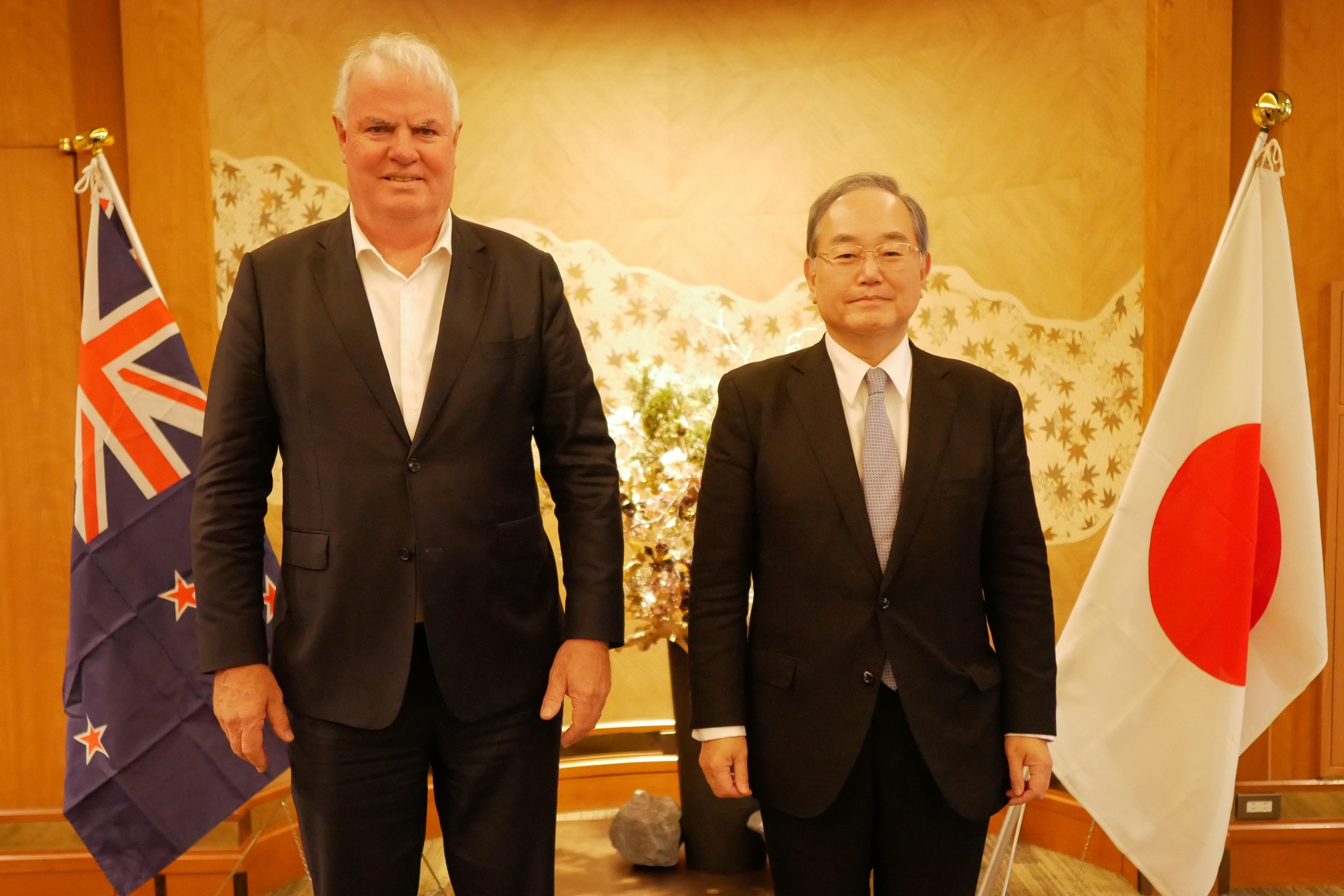 ニュージーランド商務委員会と茶谷公正取引委員会委員長