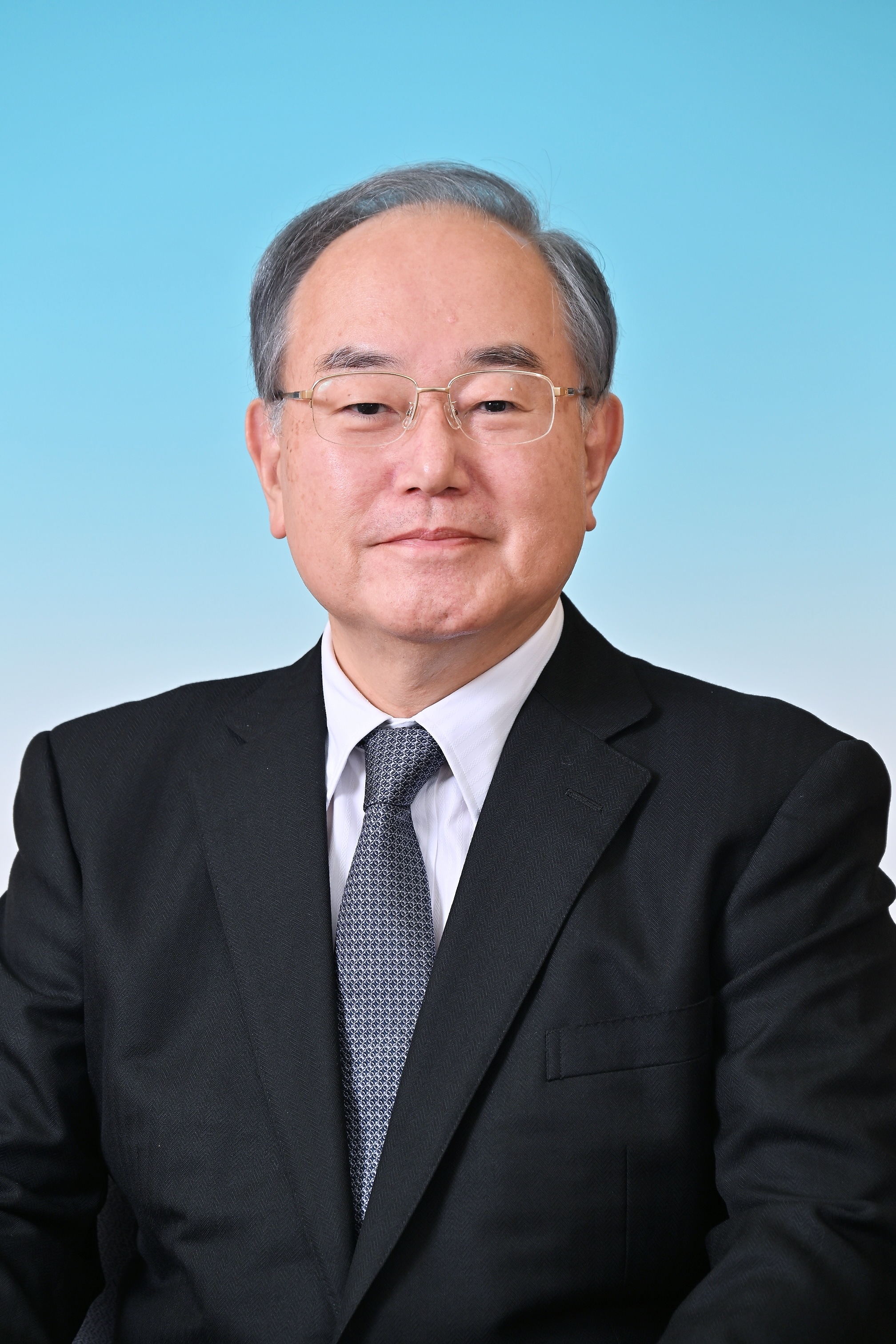 茶谷栄治公正取引委員会委員長顔写真